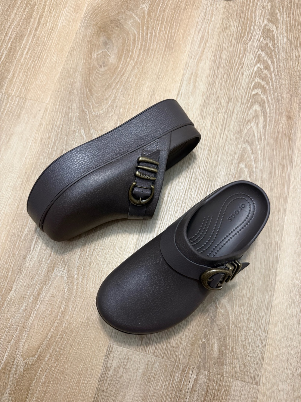NWOT Crocs Dylan Platform Boho Buckle Clog Women's 9